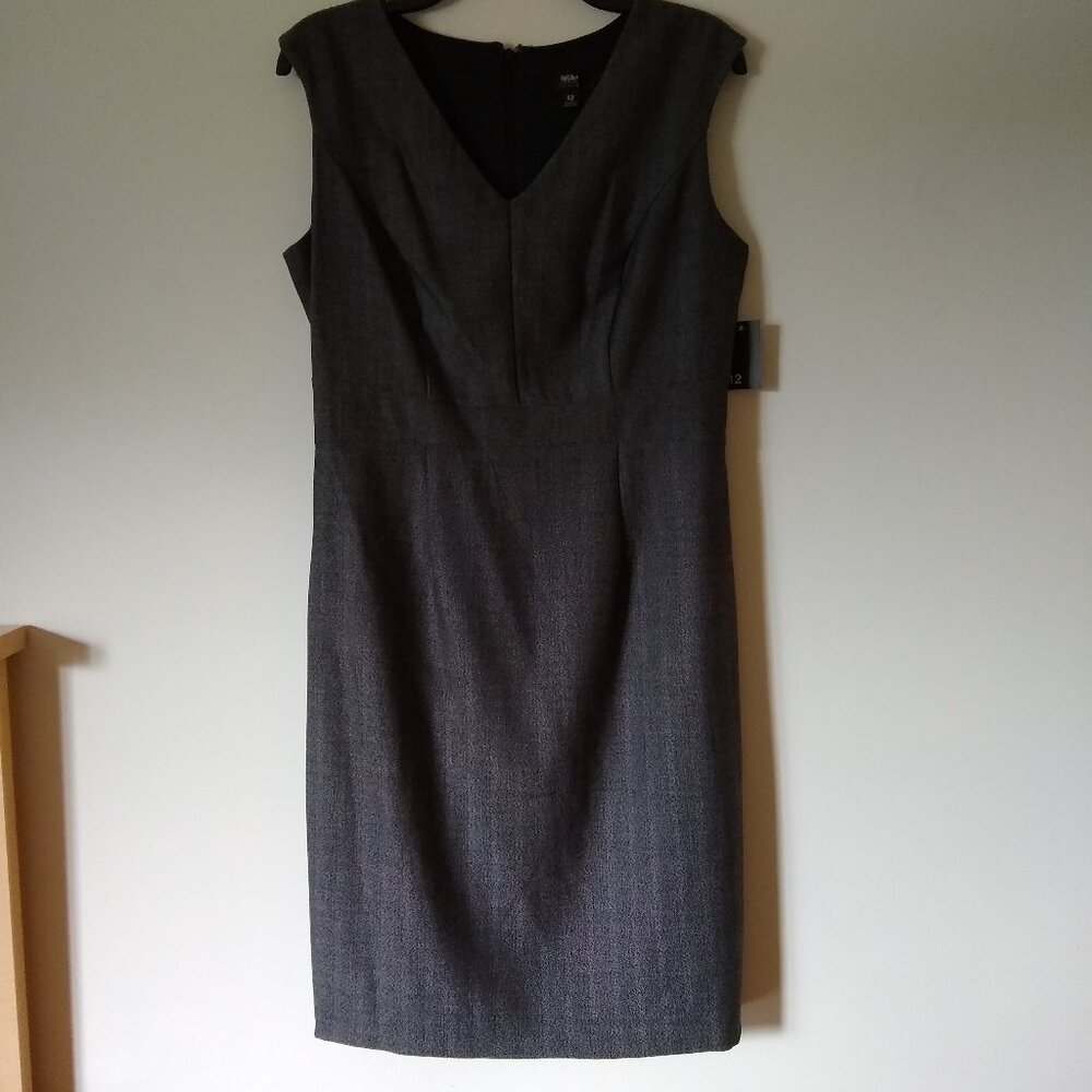 SLEEVELESS GREY MIDI SHEATH DRESS. NWT